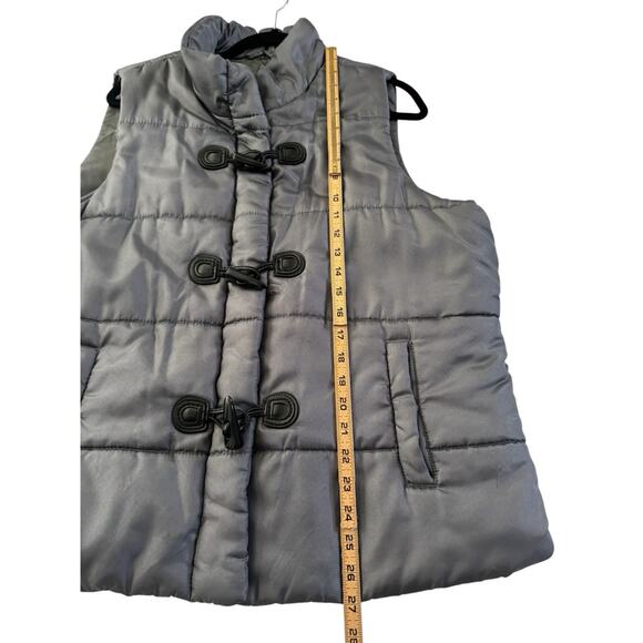 Inked & Faded Gray Puffer Vest XL Quilted Toggle Clasp Vest Winter #4149 - Picture 7 of 8
